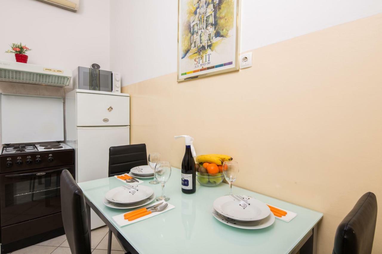 King'S View Apartment Split Zewnętrze zdjęcie
